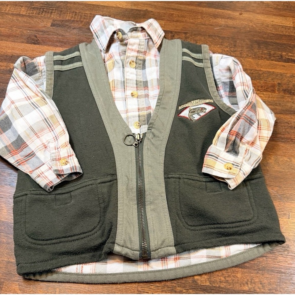 Vintage 2 piece flannel shirt and fishing vest.  Size 4T. Outdoorsy nature